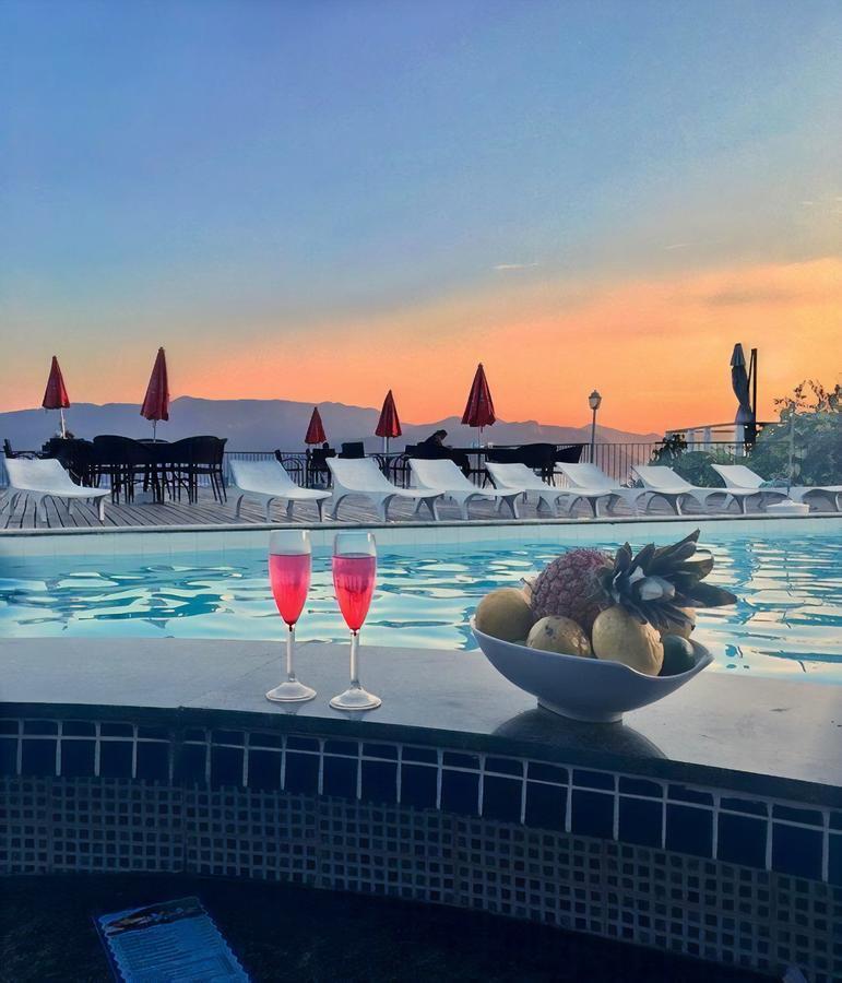 Flat No Portogalo Aparthotel Angra dos Reis Ngoại thất bức ảnh